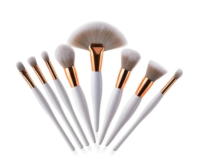 The Professional Touch: 8-Piece Essential Makeup Brush Set